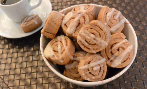 Biscoitos de Canela – Cinnamon Roll Cookies