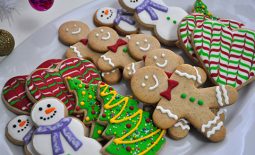 Biscoitos Decorados de Natal – Passo a Passo com Vídeos